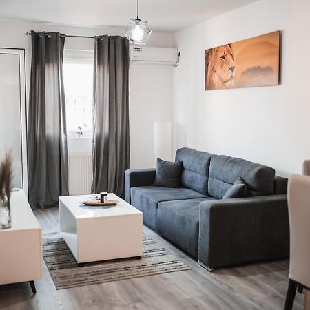 Apartman Centar Добой Екстер'єр фото